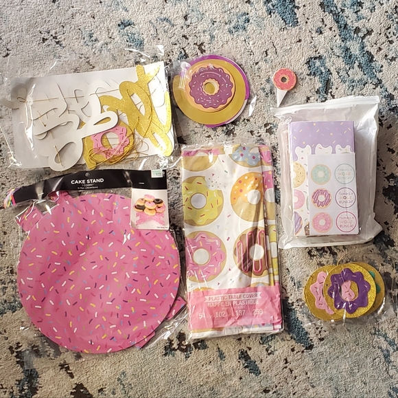 Donut Grow Up - Picture 2 of 7